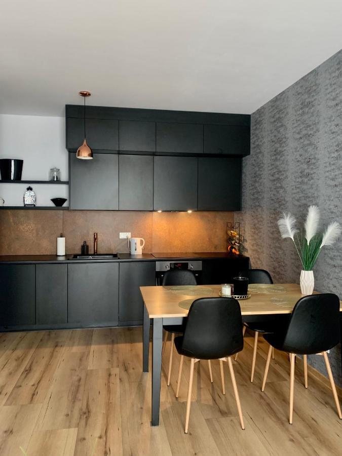Apartament Drewnowska Przy Manufakturze Лодзь Экстерьер фото