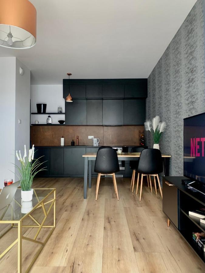 Apartament Drewnowska Przy Manufakturze Лодзь Экстерьер фото